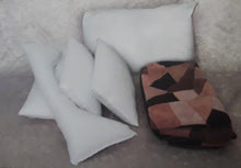 Carica l'immagine nel visualizzatore di Gallery, Divanetto Doggie